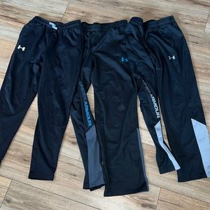 3 pairs of Youth XL Under Armour Pants